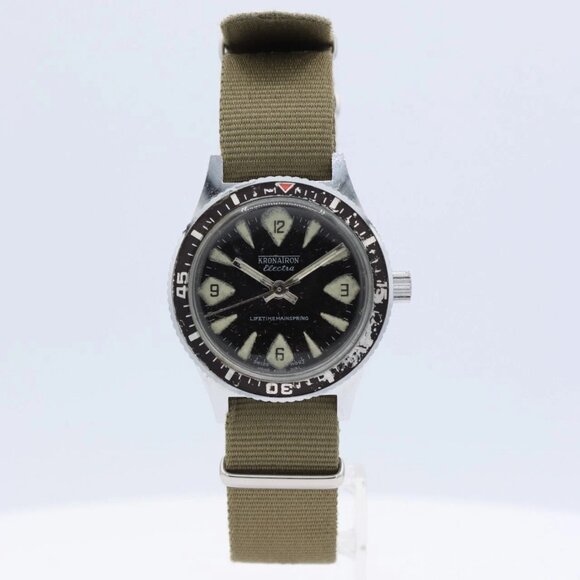 Vintage 37mm Kronatron Diver Style Men\'s Wristwatch Swiss Made Chrome Plated